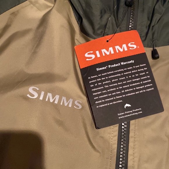 Custom Simms Sierra Nevada rain jacket - Picture 4 of 7